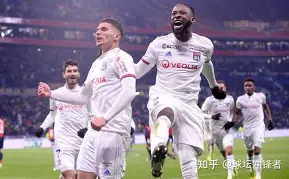 球盟会平台-人生遭遇滑铁卢比喻