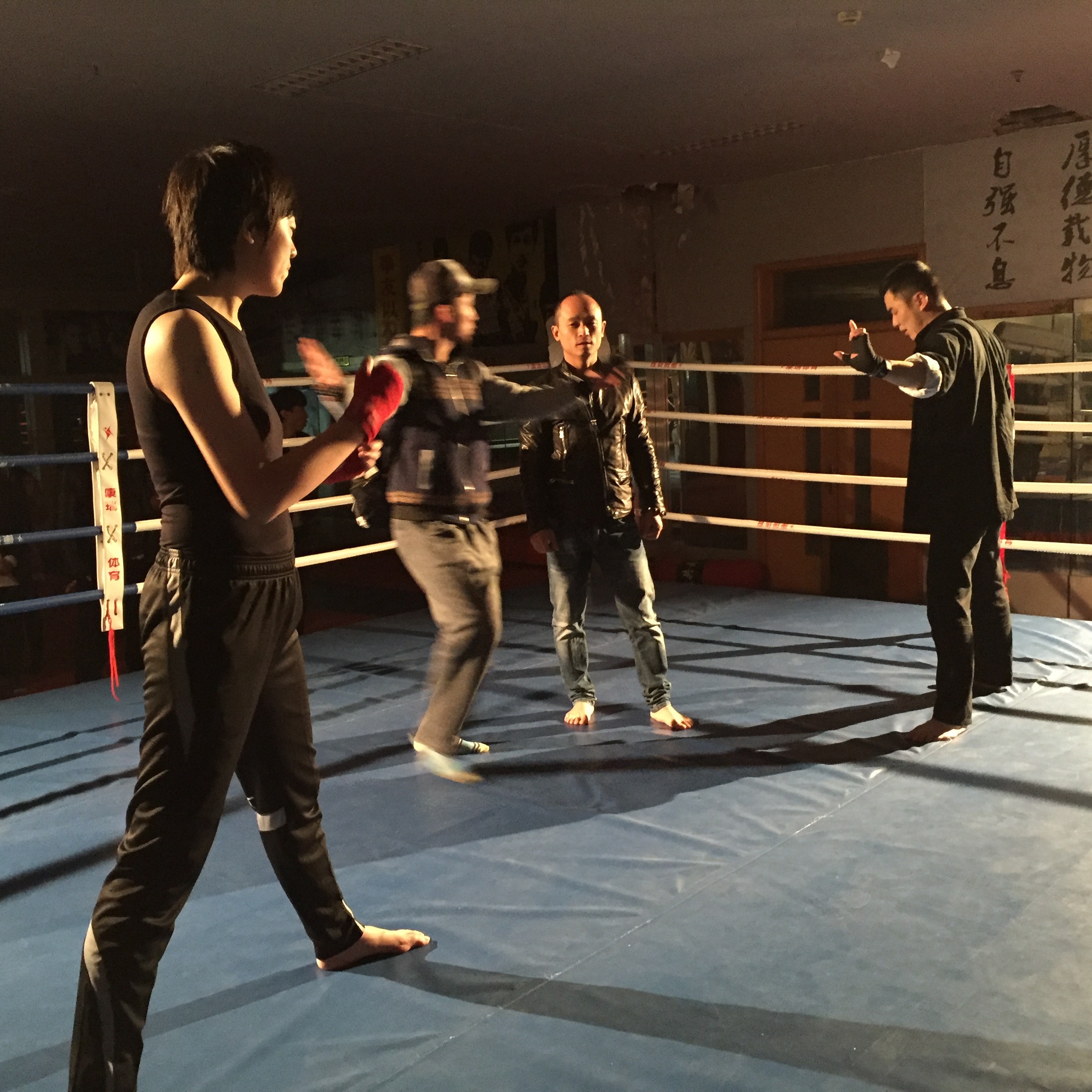 球盟会登录-慑人心魂还是摄人心魄