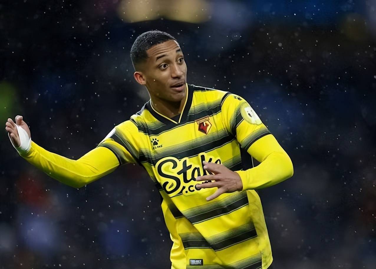 意甲劲旅上演奇葩一幕